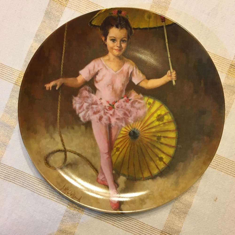 🎁2/$12   COLLECTABLE PLATE “KATIE THE TIGHTROPE WALKER” CIRCA 1982